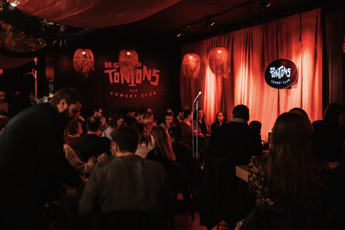 lestontonscomedyclub-2